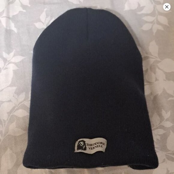 NWOT Theodore Vernell Navy Knit Beanie - Picture 2 of 3